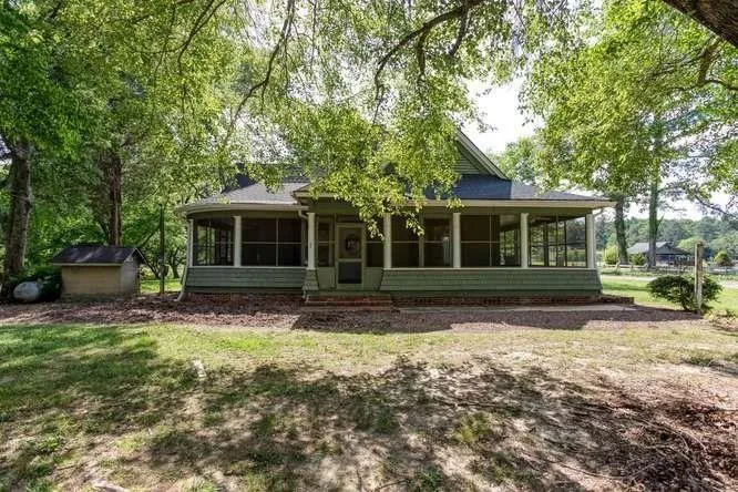 125 E Sewell Road, Aragon, Georgia 30104