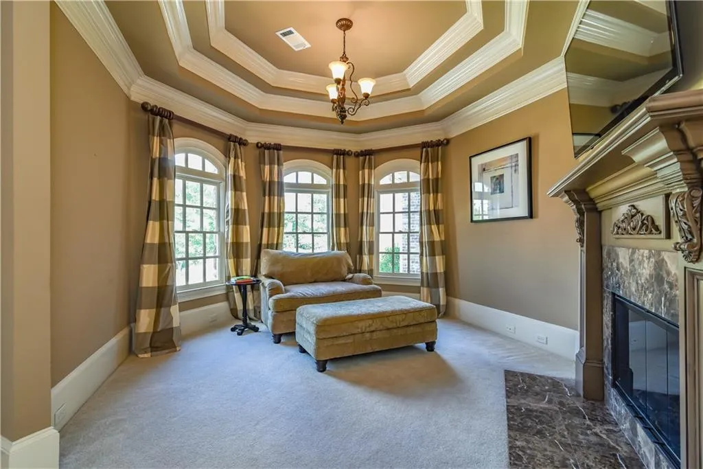720 Glengate Place, Sandy Springs, Georgia 30328, 5 Bedrooms Bedrooms, ,6 BathroomsBathrooms,Residential,Sold,720 Glengate Place,5751851