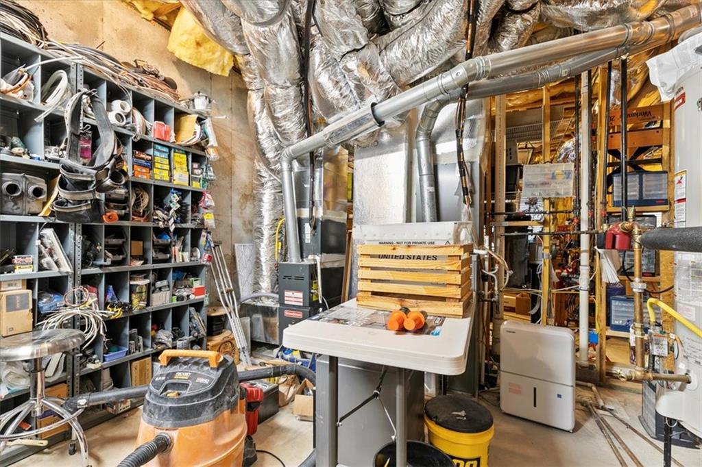 101 Long Island Place, Sandy Springs, Georgia 30328, 5 Bedrooms Bedrooms, ,5 BathroomsBathrooms,Residential,Sold,101 Long Island Place,7274216