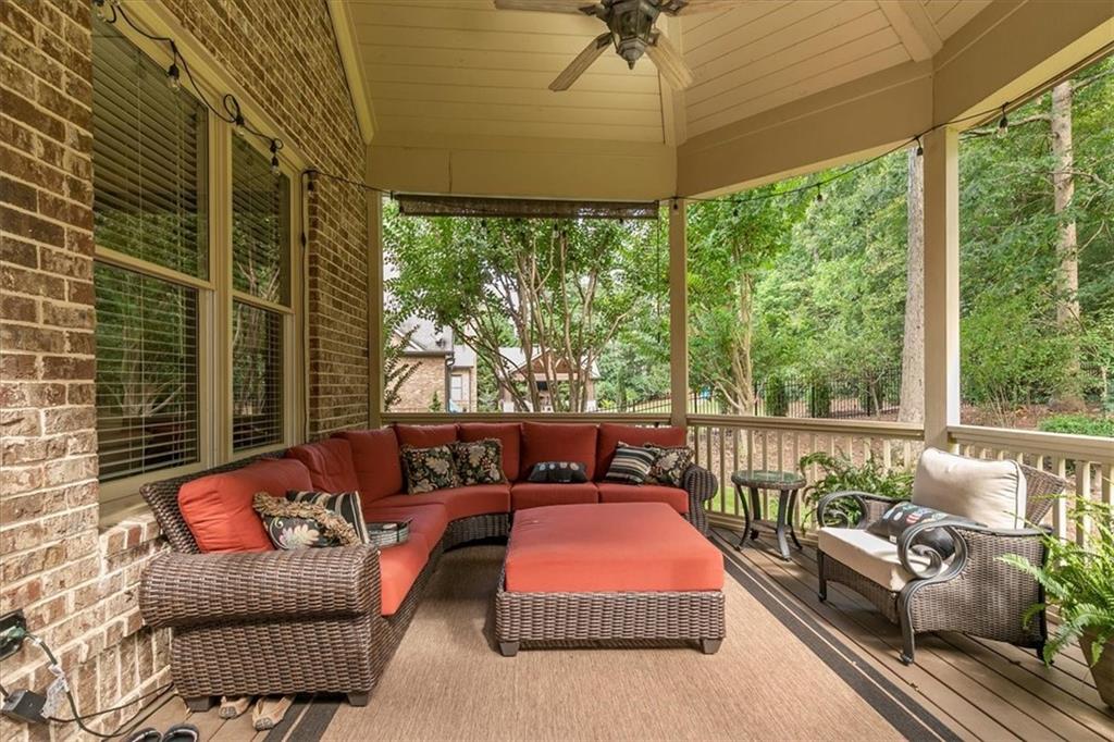 101 Long Island Place, Sandy Springs, Georgia 30328, 5 Bedrooms Bedrooms, ,5 BathroomsBathrooms,Residential,Sold,101 Long Island Place,7274216