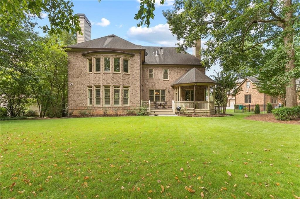 101 Long Island Place, Sandy Springs, Georgia 30328, 5 Bedrooms Bedrooms, ,5 BathroomsBathrooms,Residential,Sold,101 Long Island Place,7274216