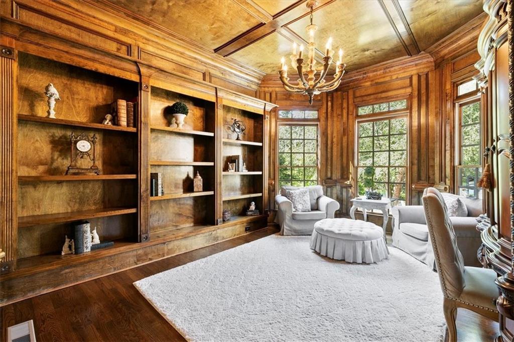 101 Long Island Place, Sandy Springs, Georgia 30328, 5 Bedrooms Bedrooms, ,5 BathroomsBathrooms,Residential,Sold,101 Long Island Place,7274216