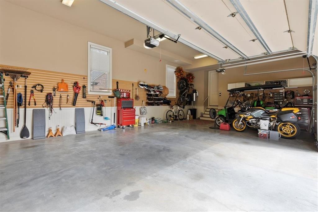 101 Long Island Place, Sandy Springs, Georgia 30328, 5 Bedrooms Bedrooms, ,5 BathroomsBathrooms,Residential,Sold,101 Long Island Place,7274216