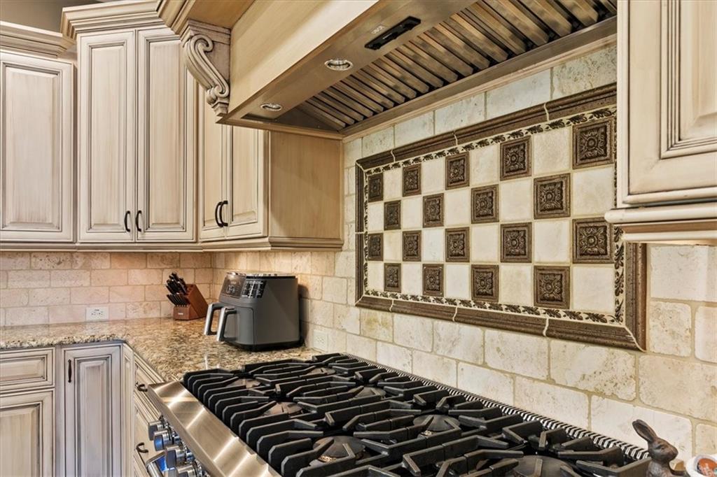 101 Long Island Place, Sandy Springs, Georgia 30328, 5 Bedrooms Bedrooms, ,5 BathroomsBathrooms,Residential,Sold,101 Long Island Place,7274216