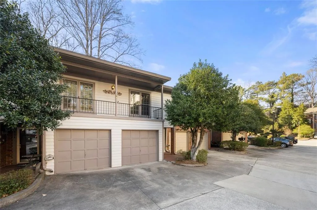 303 Brandywine Circle, Atlanta, Georgia 30350, 3 Bedrooms Bedrooms, ,2 BathroomsBathrooms,Residential,For Sale,303 Brandywine Circle,7544770