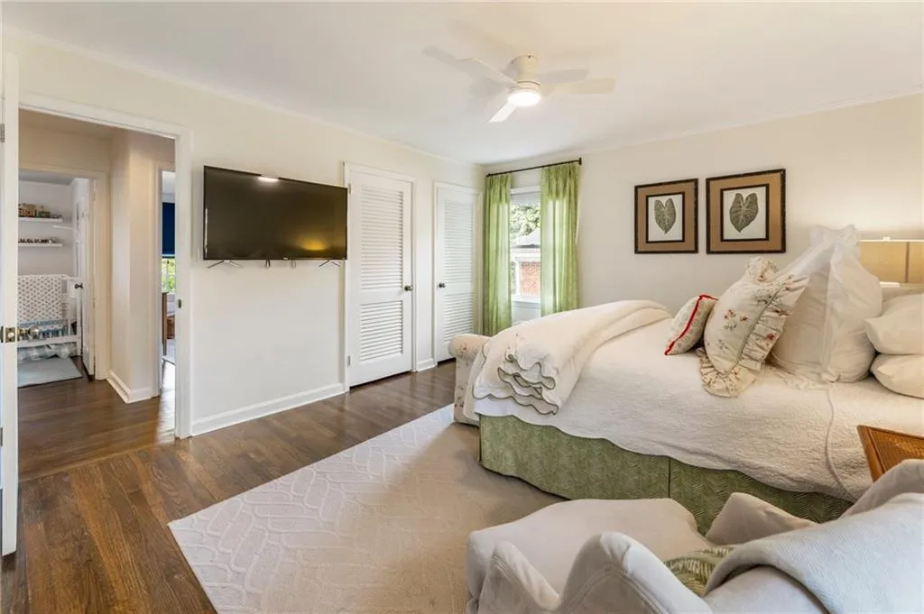 568 Timberland Drive, Atlanta, Georgia 30342, 4 Bedrooms Bedrooms, ,3 BathroomsBathrooms,Residential,Sold,568 Timberland Drive,7560569