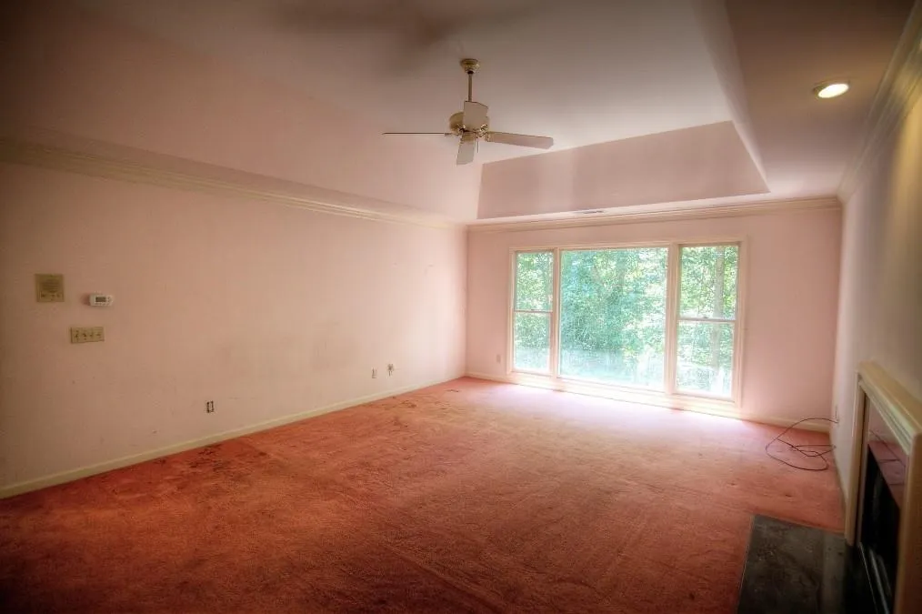 8240 Grogans Ferry Road, Sandy Springs, Georgia 30350, 4 Bedrooms Bedrooms, ,4 BathroomsBathrooms,Residential,Sold,8240 Grogans Ferry Road,5729035