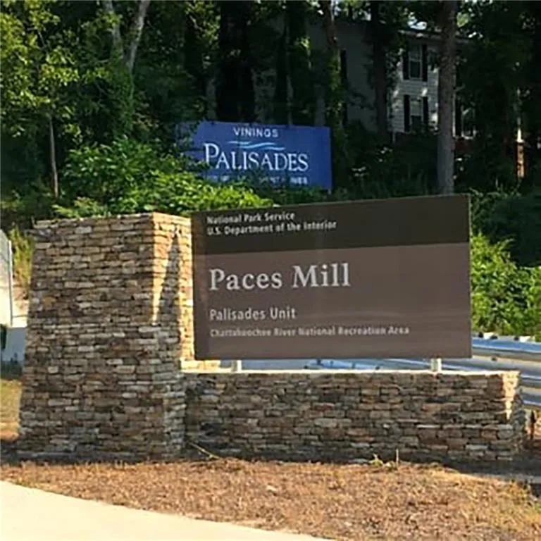 3280 Stillhouse Lane Se Unit 401, Atlanta, Georgia 30339, 3 Bedrooms Bedrooms, ,2 BathroomsBathrooms,Residential,For Sale,3280 Stillhouse Lane Se Unit 401,7580354