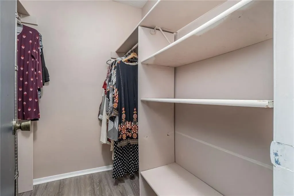 210 Woodcliff Drive, Sandy Springs, Georgia 30350, 2 Bedrooms Bedrooms, ,2 BathroomsBathrooms,Residential,Sold,210 Woodcliff Drive,7103268