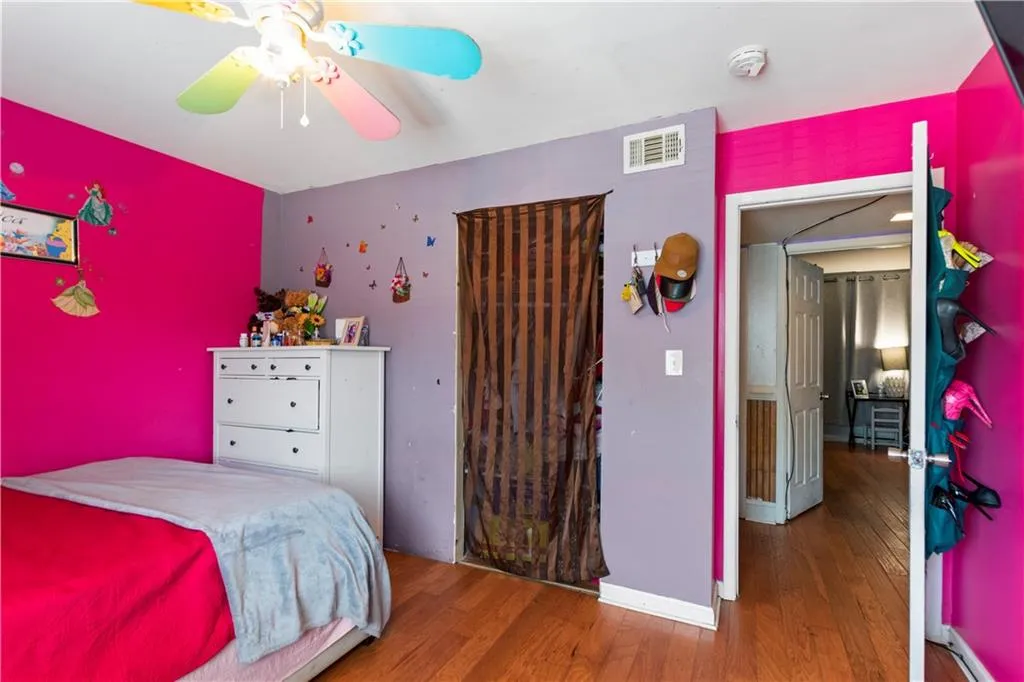 145 Northwood Drive Unit H6, Sandy Springs, Georgia 30342, 4 Bedrooms Bedrooms, ,1 BathroomBathrooms,Residential,Sold,145 Northwood Drive Unit H6,7047095