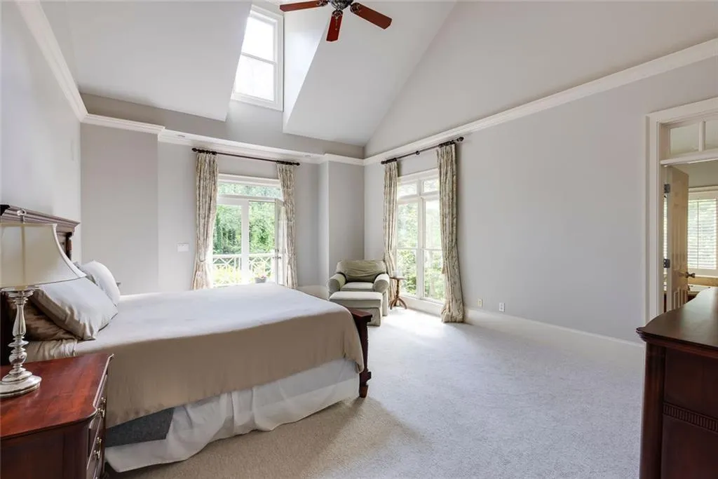 1575 Spalding Drive, Sandy Springs, Georgia 30350, 6 Bedrooms Bedrooms, ,5 BathroomsBathrooms,Residential,Sold,1575 Spalding Drive,7569214