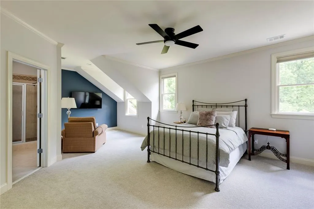 1575 Spalding Drive, Sandy Springs, Georgia 30350, 6 Bedrooms Bedrooms, ,5 BathroomsBathrooms,Residential,Sold,1575 Spalding Drive,7569214