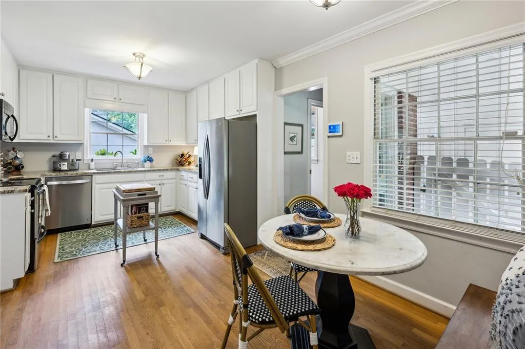 5800 Brookgreen Road, Sandy Springs, Georgia 30328, 3 Bedrooms Bedrooms, ,2 BathroomsBathrooms,Residential,Sold,5800 Brookgreen Road,7442149 5800 Brookgreen Road, Sandy Springs, Georgia 30328, 3 Bedrooms Bedrooms, ,2 BathroomsBathrooms,Residential,Sold,5800 Brookgreen Road,7442149