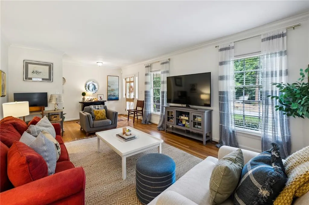 5800 Brookgreen Road, Sandy Springs, Georgia 30328, 3 Bedrooms Bedrooms, ,2 BathroomsBathrooms,Residential,Sold,5800 Brookgreen Road,7442149 5800 Brookgreen Road, Sandy Springs, Georgia 30328, 3 Bedrooms Bedrooms, ,2 BathroomsBathrooms,Residential,Sold,5800 Brookgreen Road,7442149