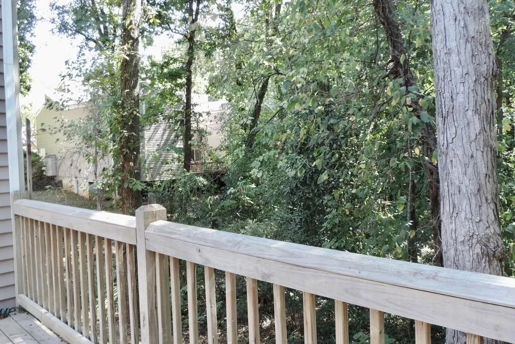 64 Dunwoody Springs Drive, Atlanta, Georgia 30328, 2 Bedrooms Bedrooms, ,2 BathroomsBathrooms,Residential,Sold,64 Dunwoody Springs Drive,6627650
