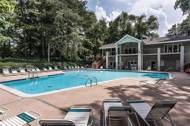 64 Dunwoody Springs Drive, Atlanta, Georgia 30328, 2 Bedrooms Bedrooms, ,2 BathroomsBathrooms,Residential,Sold,64 Dunwoody Springs Drive,6627650