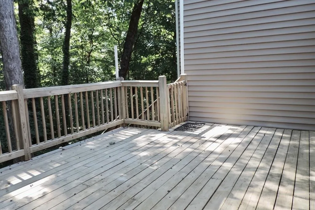 64 Dunwoody Springs Drive, Atlanta, Georgia 30328, 2 Bedrooms Bedrooms, ,2 BathroomsBathrooms,Residential,Sold,64 Dunwoody Springs Drive,6627650