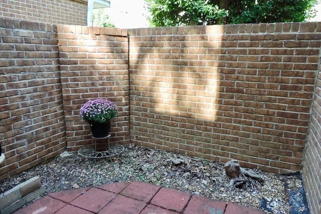 64 Dunwoody Springs Drive, Atlanta, Georgia 30328, 2 Bedrooms Bedrooms, ,2 BathroomsBathrooms,Residential,Sold,64 Dunwoody Springs Drive,6627650
