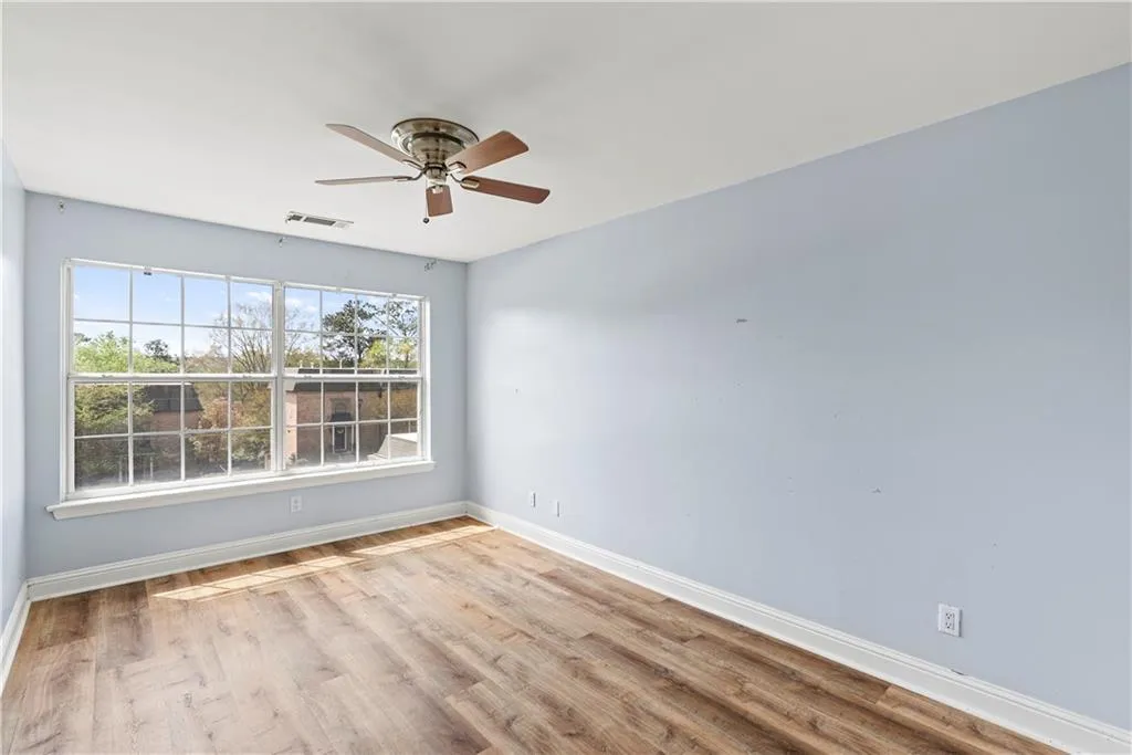 6980 Roswell Road Unit K4, Atlanta, Georgia 30328, 2 Bedrooms Bedrooms, ,1 BathroomBathrooms,Residential,For Sale,6980 Roswell Road Unit K4,7748960