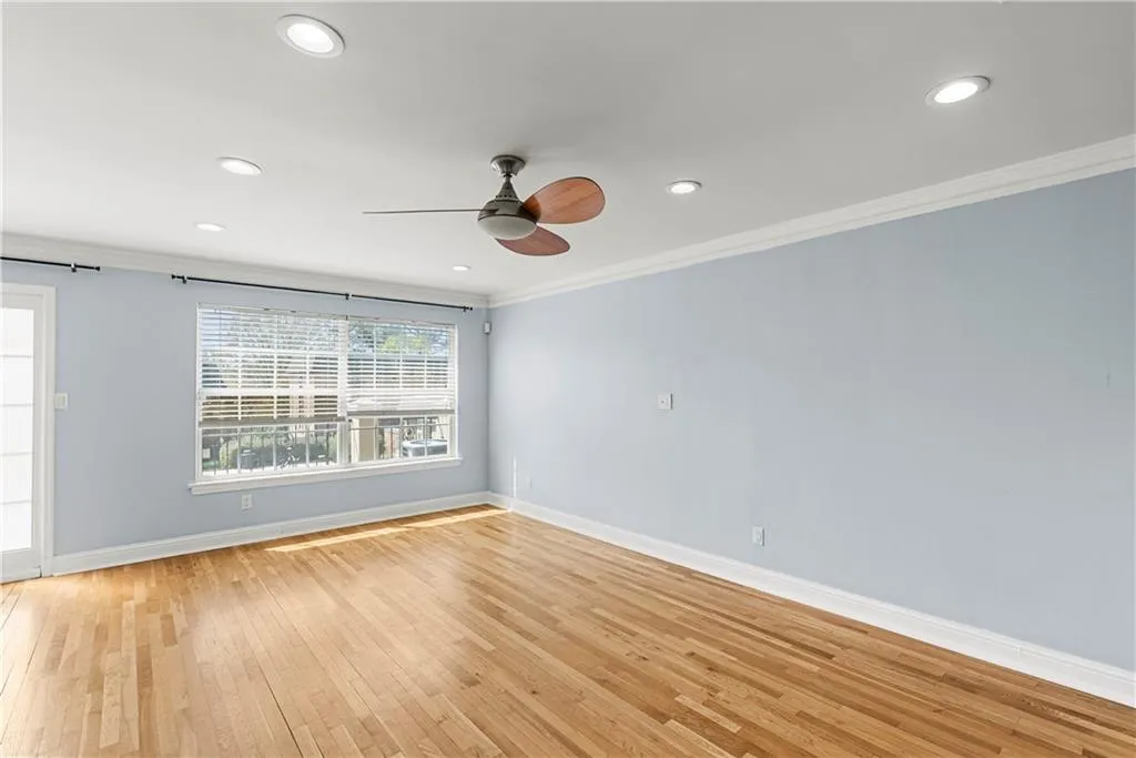 6980 Roswell Road Unit K4, Atlanta, Georgia 30328, 2 Bedrooms Bedrooms, ,1 BathroomBathrooms,Residential,For Sale,6980 Roswell Road Unit K4,7748960