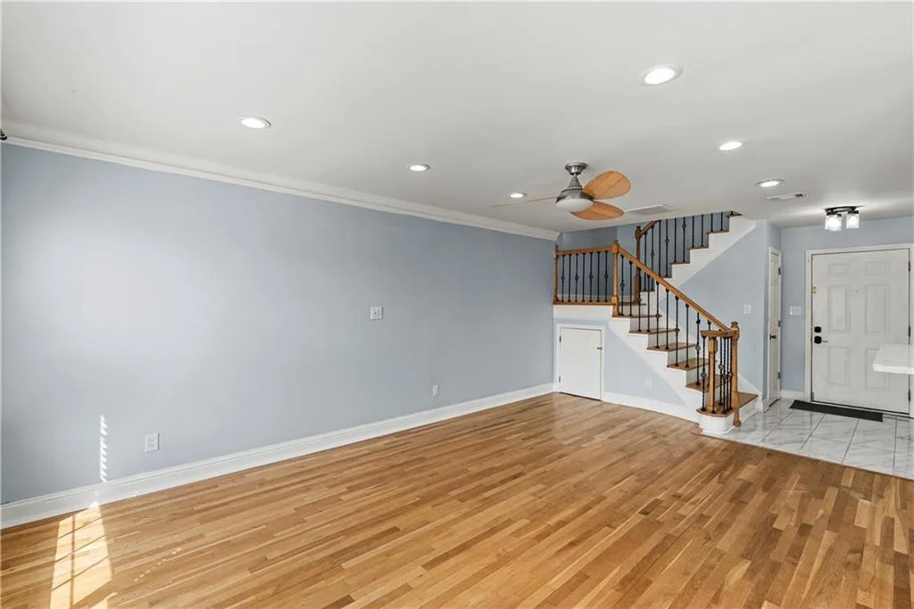 6980 Roswell Road Unit K4, Atlanta, Georgia 30328, 2 Bedrooms Bedrooms, ,1 BathroomBathrooms,Residential,For Sale,6980 Roswell Road Unit K4,7748960