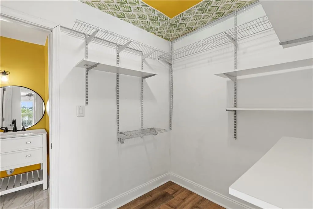 6980 Roswell Road Unit K4, Atlanta, Georgia 30328, 2 Bedrooms Bedrooms, ,1 BathroomBathrooms,Residential,For Sale,6980 Roswell Road Unit K4,7748960