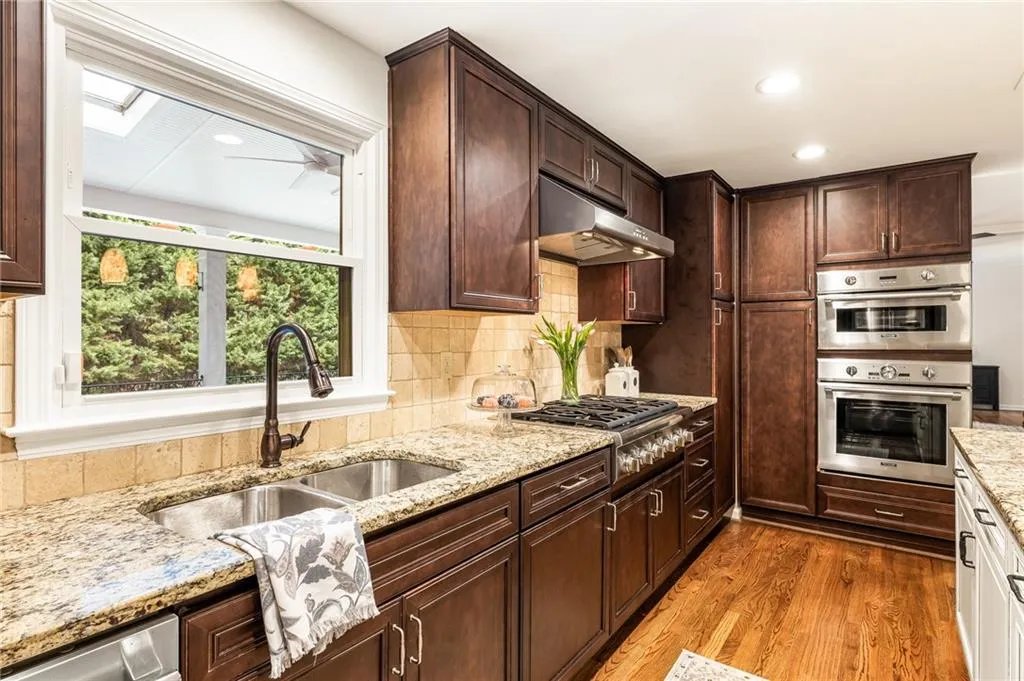 Kitchen renovated 3 years ago