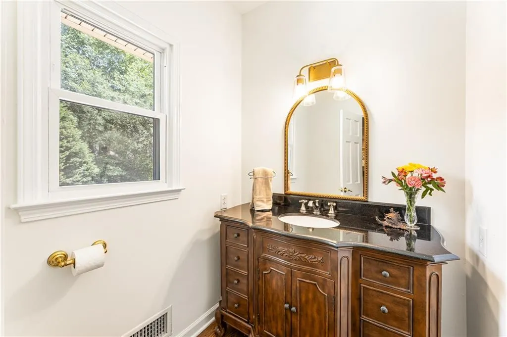 1195 Old Woodbine Road, Atlanta, Georgia 30319, 4 Bedrooms Bedrooms, ,4 BathroomsBathrooms,Residential,Sold,1195 Old Woodbine Road,7518400