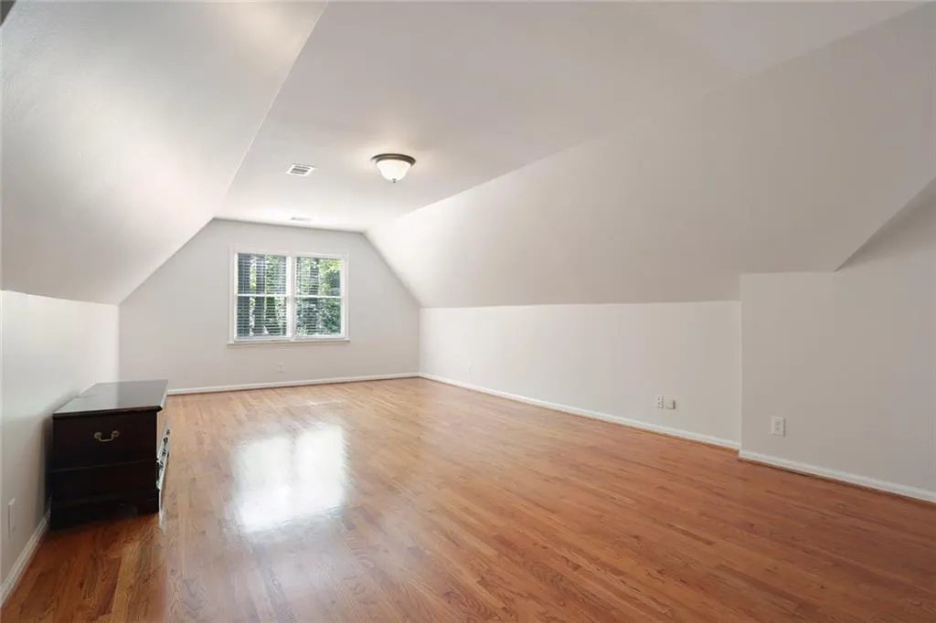 9337 Huntcliff Trace, Sandy Springs, Georgia 30350, 7 Bedrooms Bedrooms, ,5 BathroomsBathrooms,Residential,Sold,9337 Huntcliff Trace,5861722