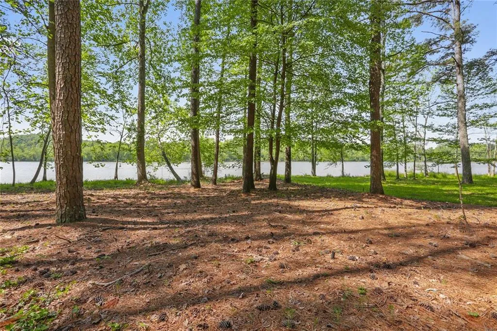 9337 Huntcliff Trace, Sandy Springs, Georgia 30350, 7 Bedrooms Bedrooms, ,5 BathroomsBathrooms,Residential,Sold,9337 Huntcliff Trace,5861722
