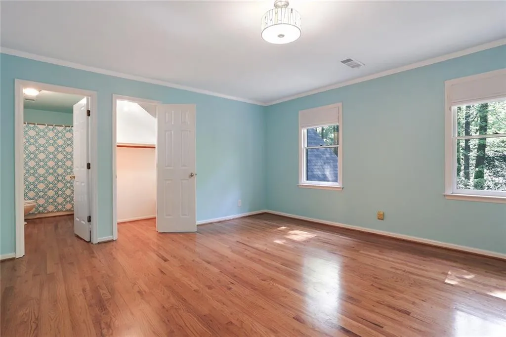 9337 Huntcliff Trace, Sandy Springs, Georgia 30350, 7 Bedrooms Bedrooms, ,5 BathroomsBathrooms,Residential,Sold,9337 Huntcliff Trace,5861722