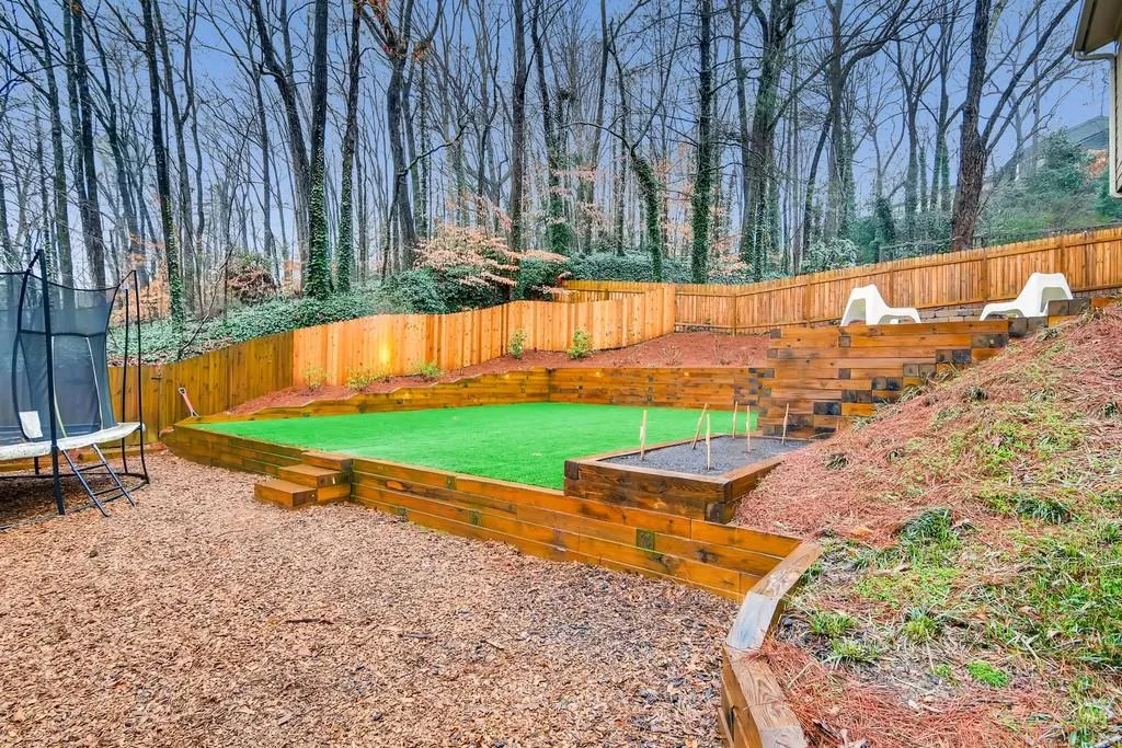 620 Idlewood Drive, Sandy Springs, Georgia 30327, 5 Bedrooms Bedrooms, ,4 BathroomsBathrooms,Residential,Sold,620 Idlewood Drive,6508911