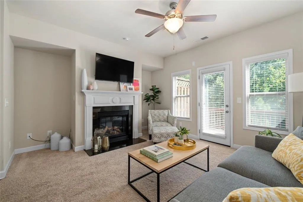 7565 Highland Bluff, Atlanta, Georgia 30328, 3 Bedrooms Bedrooms, ,3 BathroomsBathrooms,Residential,Sold,7565 Highland Bluff,7444887