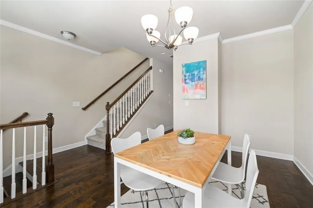 7565 Highland Bluff, Atlanta, Georgia 30328, 3 Bedrooms Bedrooms, ,3 BathroomsBathrooms,Residential,Sold,7565 Highland Bluff,7444887