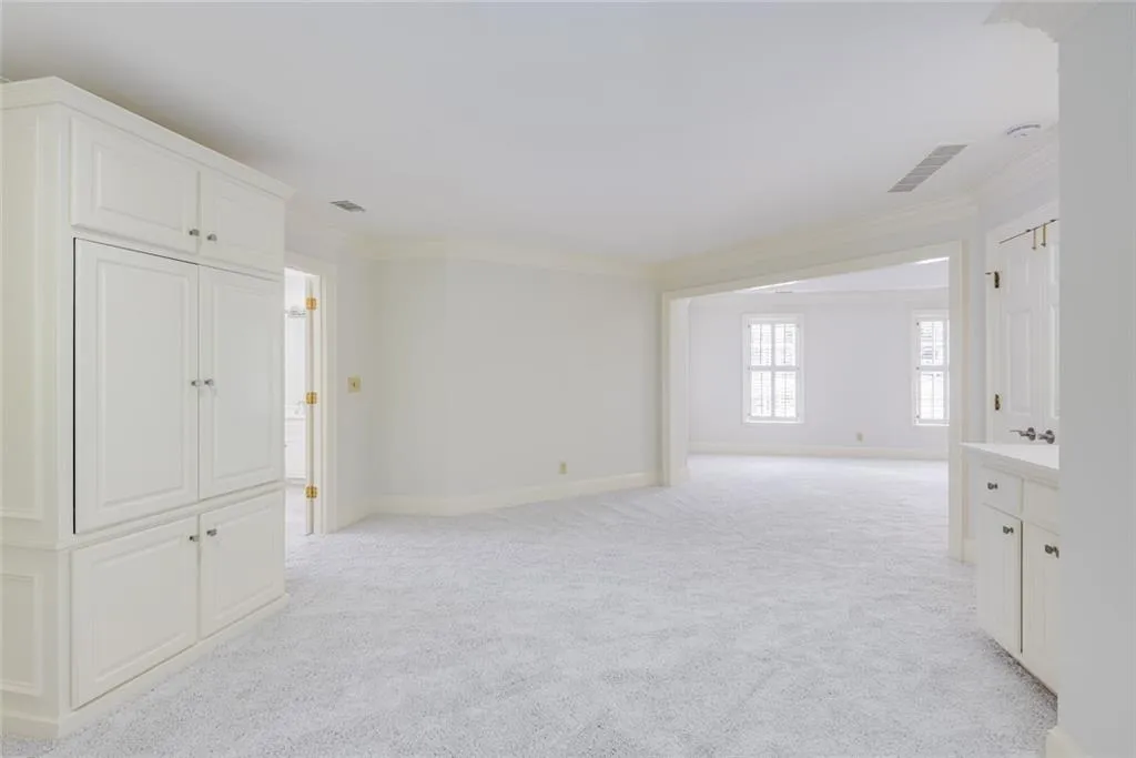 320 Rumford Point, Sandy Springs, Georgia 30350, 6 Bedrooms Bedrooms, ,4 BathroomsBathrooms,Residential,Sold,320 Rumford Point,7231496