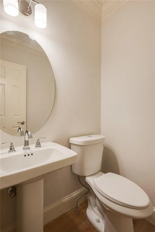 320 Rumford Point, Sandy Springs, Georgia 30350, 6 Bedrooms Bedrooms, ,4 BathroomsBathrooms,Residential,Sold,320 Rumford Point,7231496