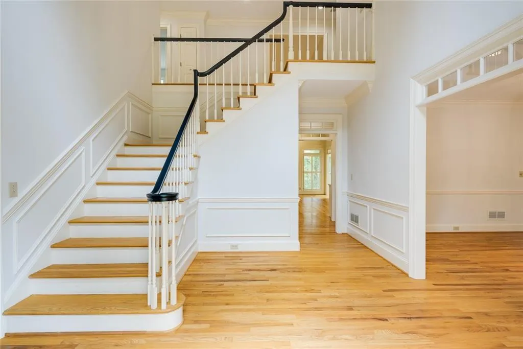 320 Rumford Point, Sandy Springs, Georgia 30350, 6 Bedrooms Bedrooms, ,4 BathroomsBathrooms,Residential,Sold,320 Rumford Point,7231496