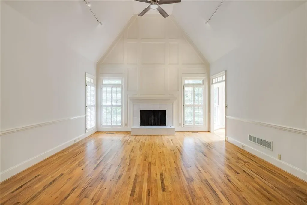 320 Rumford Point, Sandy Springs, Georgia 30350, 6 Bedrooms Bedrooms, ,4 BathroomsBathrooms,Residential,Sold,320 Rumford Point,7231496