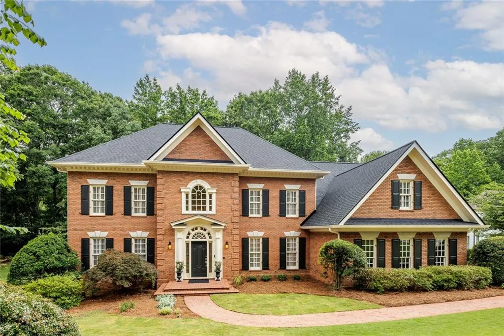 320 Rumford Point, Sandy Springs, Georgia 30350, 6 Bedrooms Bedrooms, ,4 BathroomsBathrooms,Residential,Sold,320 Rumford Point,7231496