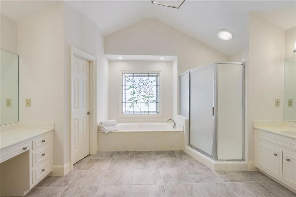320 Rumford Point, Sandy Springs, Georgia 30350, 6 Bedrooms Bedrooms, ,4 BathroomsBathrooms,Residential,Sold,320 Rumford Point,7231496