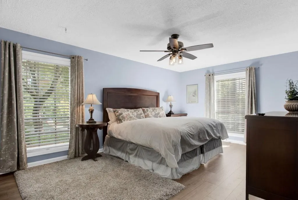 6851 Roswell Road Unit E-1, Sandy Springs, Georgia 30328, 3 Bedrooms Bedrooms, ,2 BathroomsBathrooms,Residential,Sold,6851 Roswell Road Unit E-1,7130156