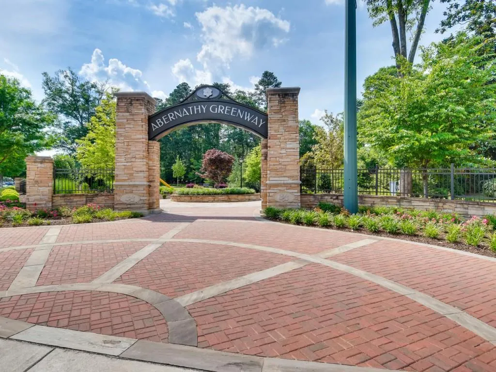 6851 Roswell Road Unit E-1, Sandy Springs, Georgia 30328, 3 Bedrooms Bedrooms, ,2 BathroomsBathrooms,Residential,Sold,6851 Roswell Road Unit E-1,7130156