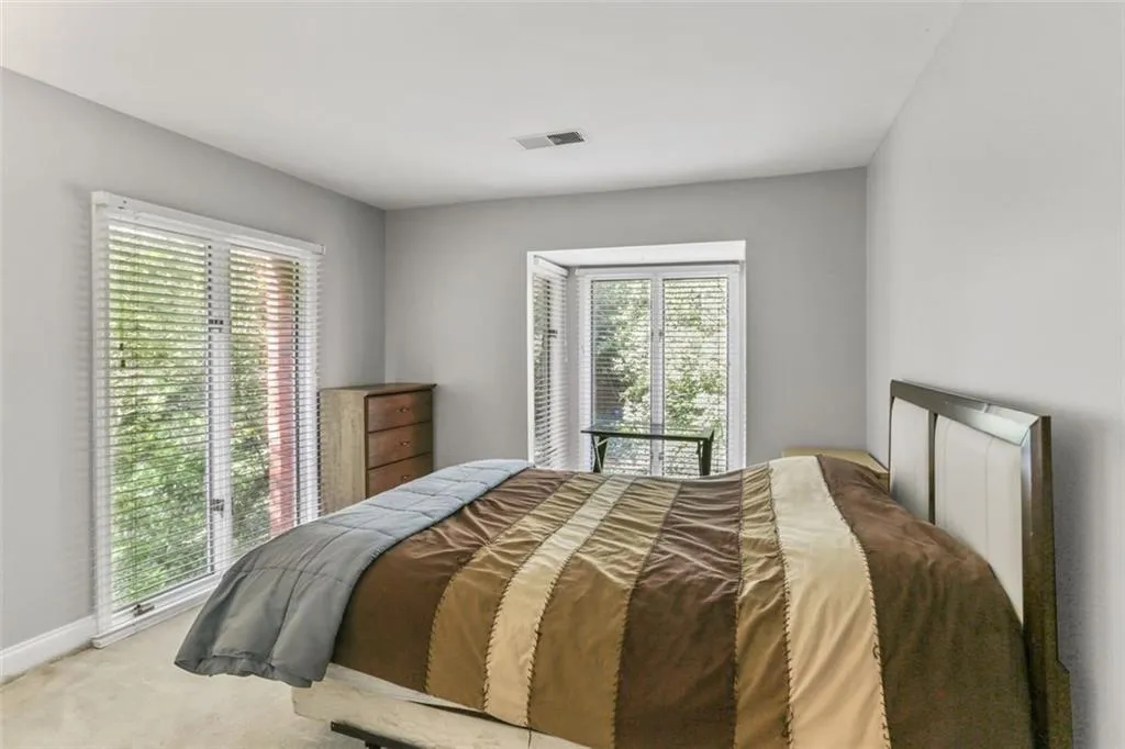37 Willow Glen Ne, Atlanta, Georgia 30342, 4 Bedrooms Bedrooms, ,4 BathroomsBathrooms,Residential,Sold,37 Willow Glen Ne,6941775