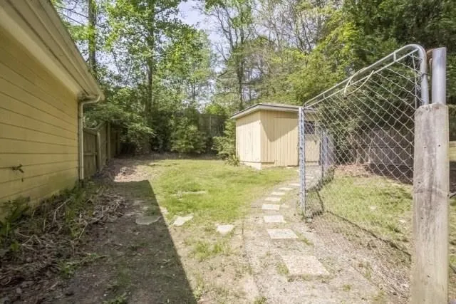 7100 Northgreen Drive, Atlanta, Georgia 30328, 4 Bedrooms Bedrooms, ,2 BathroomsBathrooms,Residential,Sold,7100 Northgreen Drive,5838527