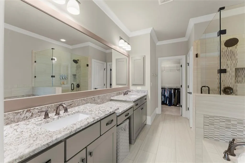 226 Chastain Preserve Lane Ne, Atlanta, Georgia 30342, 3 Bedrooms Bedrooms, ,3 BathroomsBathrooms,Residential,For Sale,226 Chastain Preserve Lane Ne,7605334