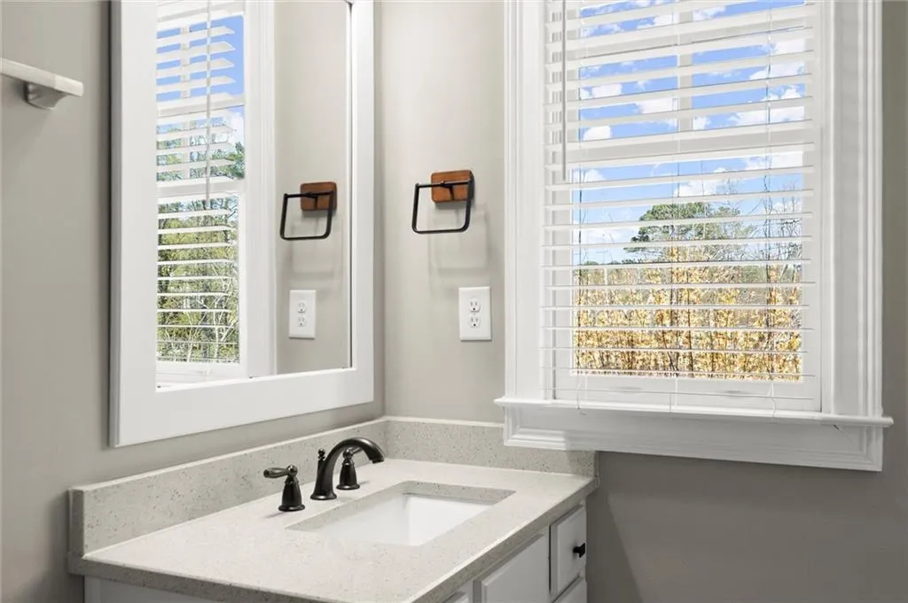 226 Chastain Preserve Lane Ne, Atlanta, Georgia 30342, 3 Bedrooms Bedrooms, ,3 BathroomsBathrooms,Residential,For Sale,226 Chastain Preserve Lane Ne,7605334