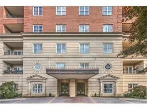 3657 Peachtree Road Ne Unit 3c, Atlanta, Georgia 30319, 2 Bedrooms Bedrooms, ,2 BathroomsBathrooms,Residential,Sold,3657 Peachtree Road Ne Unit 3c,7501619