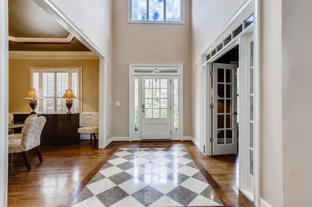 565 Trowbrook Road, Sandy Springs, Georgia 30350, 5 Bedrooms Bedrooms, ,4 BathroomsBathrooms,Residential,Sold,565 Trowbrook Road,6757403