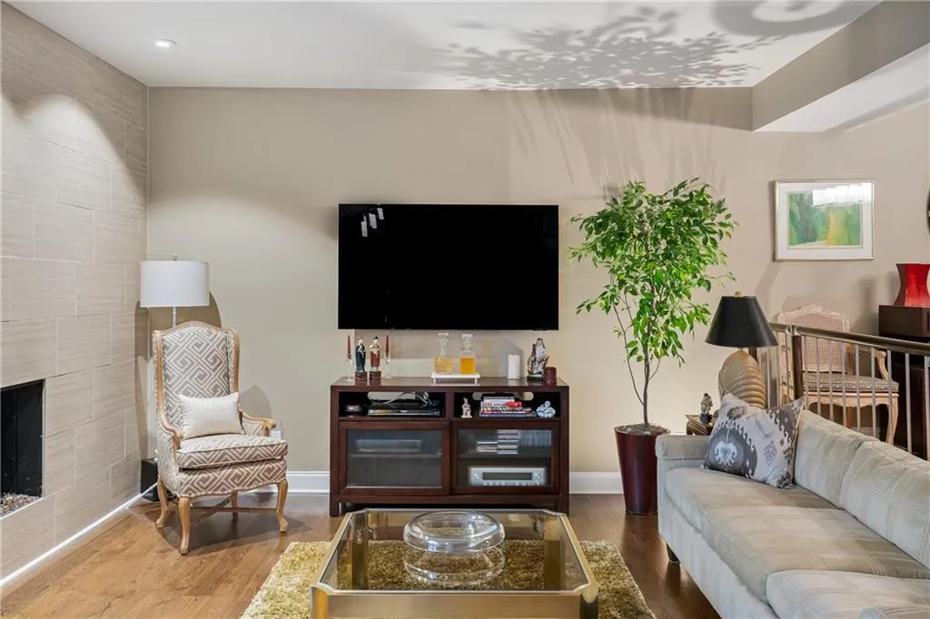 49 Prospect Place, Sandy Springs, Georgia 30328, 2 Bedrooms Bedrooms, ,2 BathroomsBathrooms,Residential,Sold,49 Prospect Place,7180448