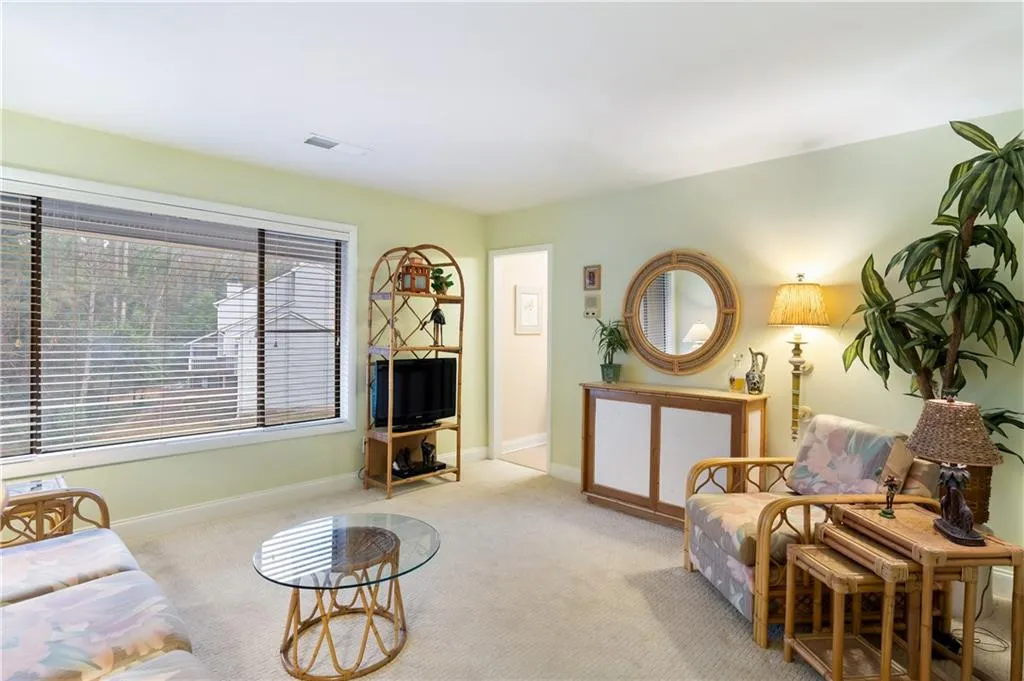49 Prospect Place, Sandy Springs, Georgia 30328, 2 Bedrooms Bedrooms, ,2 BathroomsBathrooms,Residential,Sold,49 Prospect Place,7180448